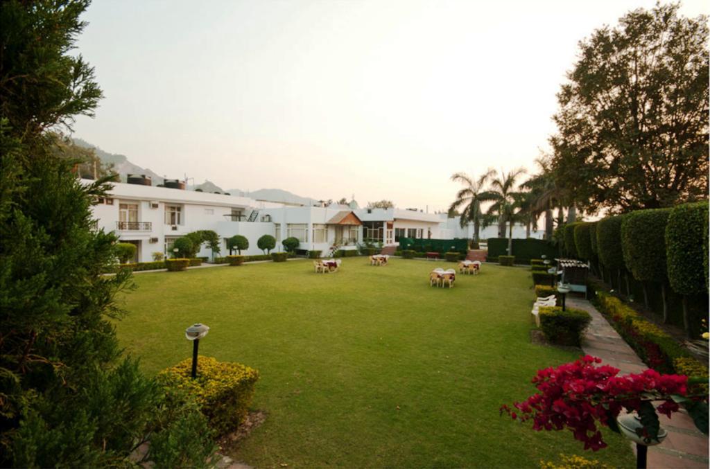 Black Mango Resort Kala Amb Esterno foto